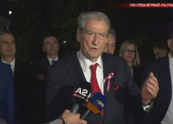 PS refuzoi komisionet për McGonigal dhe “11 Majin”, PD braktis Parlamentin!