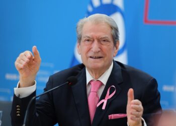 Berisha “djeg” kandidaturat politike për Tiranën: Ka më shumë shanse për ata që vijnë nga… 