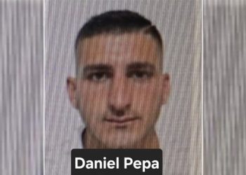 Në kërkim për vrasjen e 33 vjeçarit në Manzë pas sherrit në lokal, ky është Daniel Pepa