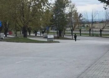 Serbi-Shqipëri, asnjë taksi pranë hotelit të Kombëtares shqiptare, rreth 5000 forca policie për të ruajtur rendin (VIDEO)