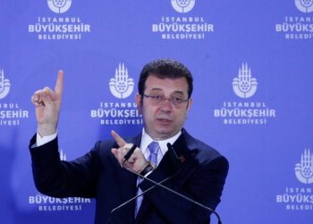 Ish-kryebashkiaku i Stambollit përballet me akuza të reja për spiunazh