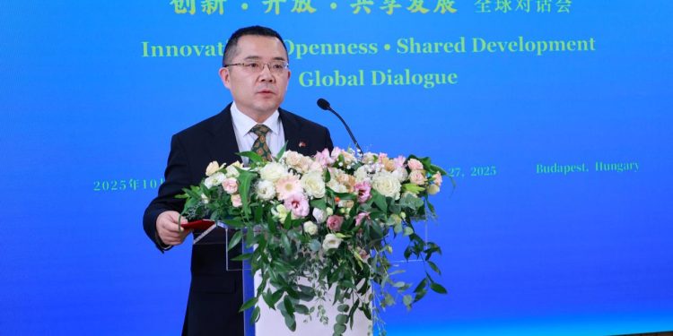 Budapest, mbahet Dialogu Global “Novacioni, hapja dhe zhvillimi i përbashkët