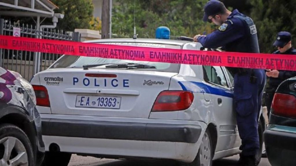 E rëndë në Greqi! Shqiptari vret me armë të dashurën 45-vjeçare dhe më pas veten