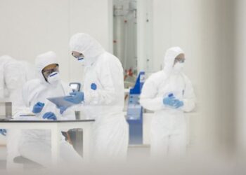 Shkencëtarët zbulojnë çfarë fshihet pas simptomës kryesore të COVID të zgjatur