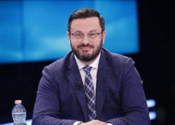 Arrestimi i avokatit në sallën e gjyqit, Ndreca: Prokurori ka përdorur autoritetin në varësi të emocioneve të tij