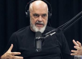 “Lindës dhe Zahos i bëj padrejtësi”/ Rama tregon si e kalon të dielën: Arratisem në studion e skulpturës