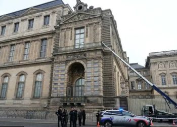 Grabitja e bizhuterive të Napoleonit, autoritetet: Hajdutët hynë e dolën për 7 minuta/ Dëshmitarët: Ndodhi si te “Kodi i Da Vincit”