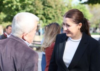 Manastirliu nis fushatën në Tiranë/ Kandidatja e PS: Do jemi në çdo njësi, do takojmë çdo qytetar