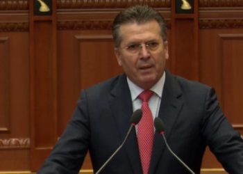 Del nga ‘rreshti’ Berishës, Mediu: Do jem në protestën për UÇK-në