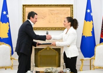 Kosovë/ Osmani mandaton Kurtin për formimin e qeverisë së re pas konstituimit të Kuvendit