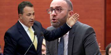 E quajti Peleshin “të paaftë”, Komisioni i Etikës përjashton Bardhin për 15 ditë nga Kuvendi