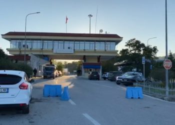 Greva në doganën greke/ Më 27 tetor “paralizohet” qarkullimi i mjeteve në Kakavijë, ja sa do të zgjasë