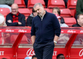 Vetëm 39 ditë në stol, klubi i Premier League shkarkon trajnerin