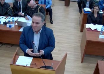 Seanca për Veliajn/ Rusmali kritikon vendimin e GJK: Po vendosni fatin e një akti administrativ, nuk ua lejon Kushtetuta