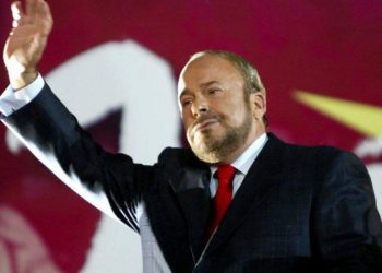 Peleshi reagon për ndarjen nga jeta të ish-kryeministrit: Nano, arkitekti i transformimit historik për të majtën shqiptare