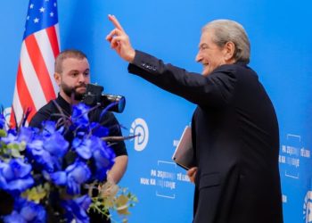 “I patë mëkatarët që rrinin si mjeranë?”, Berisha vijon sulmet ndaj drejtësisë: Krerët, bashkëpunëtorë me krimin