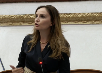 Raportimi i Çelës, Tabaku: Kriza që ka sot ekonomia, pastrimi i parave në ndërtim; Gjekmarkaj: Diskurs i ndërtuar mbi një…