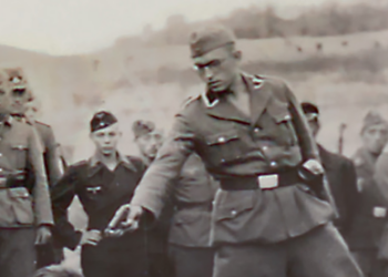 Historiani përdor inteligjencën artificiale për të zbuluar foton më famëkeqe të Holokaustit