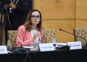 Tabaku: Integrimi evropian kërkon reforma reale, jo prezantime PowerPoint. Kanë mbetur jashtë dialogut..