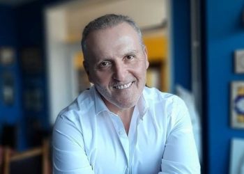 Një i penduar që mbulohet nga heshtja dhe një i papenduar që vazhdon luftën nga varri