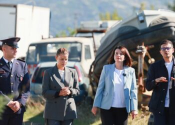 Koçiu dhe Vengu në pikën e mjeteve të konfiskuara : Do t’i pastrojmë dhe kthejmë në kënde lojërash për fëmijë!