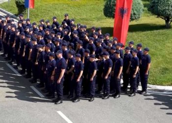 Aplikimet për patrullë në polici/ Të rinjtë me probleme, 30% e tyre dështojnë në testet psikologjike dhe të drogës