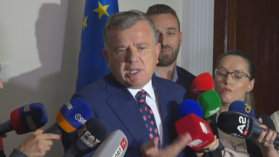 Vendimi i GJKKO për Ballukun  Balla  Gjykata s e ka kompetencën që të pezullojë një ministër