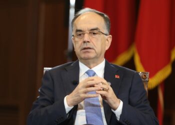 A do t’i rrëzojë Kushtetuesja zgjedhjet në Tiranë? Begaj: Do ta mbroj vendimin tim, konflikt për…