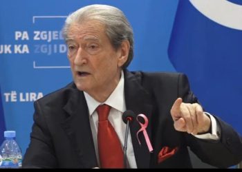 Berisha “del blof” ia vë fajin SPAK: Tom Doshi nuk është arratisur, gënjeshtër e hapur nga…