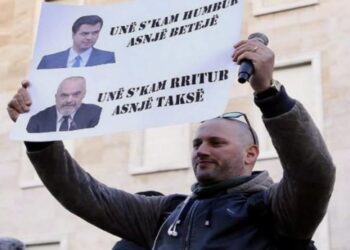 Binaj kandidat i Berishës? Si aktori i ‘Portokallisë’ sulmonte vetëm Ramën e Bashën