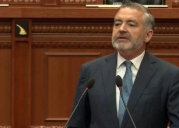 “Ina Rama kërkoi hetim për 21 janarin, Berisha nuk e lejoji”, Klosi: Mendoni se do i vendosni institucionet e drejtësisë në vështirësi..