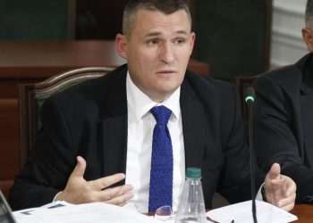 “Sulmet politike frymëzojnë…”/ Dumani: Prokurorët e SPAK janë kërcënuar seriozisht nga organizatat kriminale (VIDEOT)