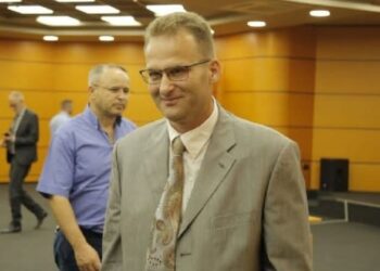 Gara për kreun e SPAK, Elvin Gjokaj dorëzon kërkesën për të garuar si kryeprokuror