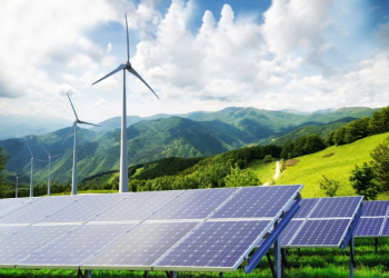 Kina: Si u bë shteti më ndotës në botë, udhëheqës i energjive të rinovueshme