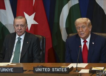 Erdogan telefonon Trump: Ndalimi i sulmeve nga Izraeli, vendimtar për paqen në rajon