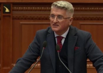 Gjekmarkaj- Peleshit: Je kthyer në një haberxhi! Po i trajtoni titullarët e institucioneve të drejtësisë si zëdhënës të deputetëve..