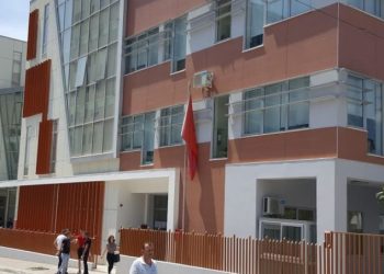 Gjykata e Elbasanit për ndalimin e avokatit: Vendimi nuk lidhet me vendimmarrje gjyqësore