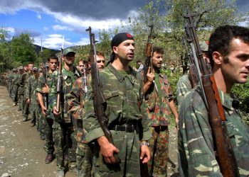 Rrëfimi tronditës i deputetes: Si ia premë krahun me sharrë ushtarit të UÇK për t’i shpëtuar jetën