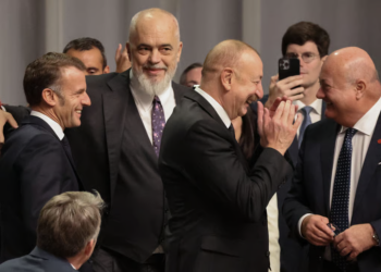 Batuta për luftën Shqipëri-Azerbajxhan, Rama: U kthye në helm një shaka mes admiruesve më të mëdhenj të Trump