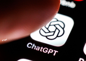 Të dhëna tronditëse për bisedat me ChatGPT: 1.2 milionë njerëz flasin për vetëvrasjen