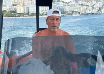 Atentat me tritol në Sarandë! Vritet babai i Klaus Jaçajt, i përfshirë në një plagosje në korrik