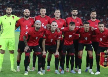 Formacionet e mundshme/ Sylvinho ndërron mendje, i beson Manajt në sulm! Serbia me skemën 3-4-1-2