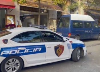 Pjesë e një organizate kriminale/ Arrestohet në Kuçovë 49-vjeçari i dënuar me 29 vite burg në Napoli. E pëson dhe..