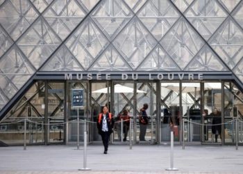 Vjedhja në Muzeun e Luvrit, ADN-ja ‘zhbllokoi’ hetimet dhe zbuloi autorët e grabitjes