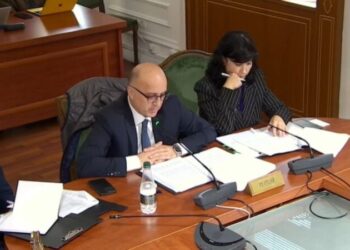 (VIDEO) Akuzat e Berishës dhe opozitës se fshehu dënimin në Greqi/ ILD: Nuk ka pasur asnjë hetim për gjyqtaren Irena Gjoka