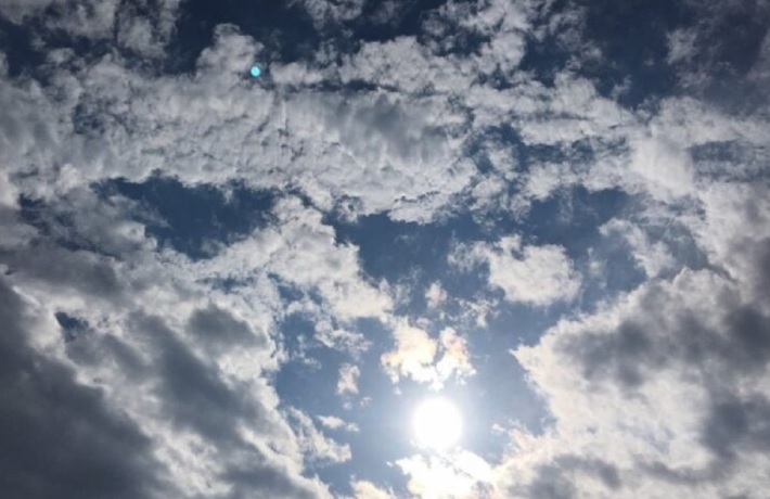 Moti parashikohet të jetë me vranësira dhe intervale kthjellimesh