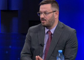 Arrestimi i një avokati, sulm ndaj kalasë së fundit të shtetit të së drejtës