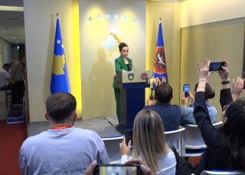 Qeveri e re apo zgjedhje/ Presidentja Osmani takim me partitë, brenda 10 ditësh duhet të formohet qeveria e re