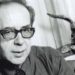 Parisi nderon Ismail Kadarenë/ Pllakë përkujtimore për kolosin e letrave shqipe në zemër të qytetit