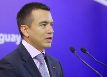 “Tentuan të më helmonin me çokollata”, presidenti sërish në shënjestër të atentateve